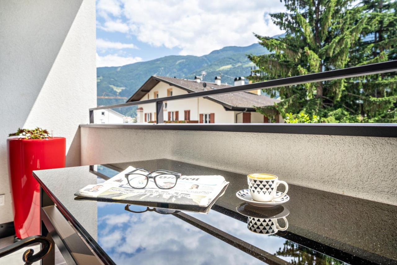 Apartment Il Cuore Rosso Naturns Exterior photo